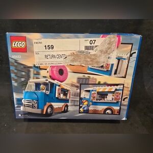 LEGO CITY: Donut Truck (60452)